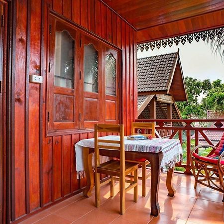 Zuela Guesthouse 루앙남타 외부 사진