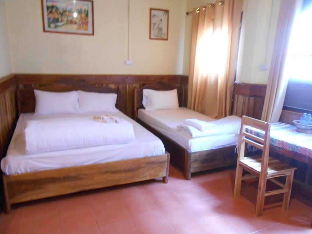 Zuela Guesthouse 루앙남타 객실 사진