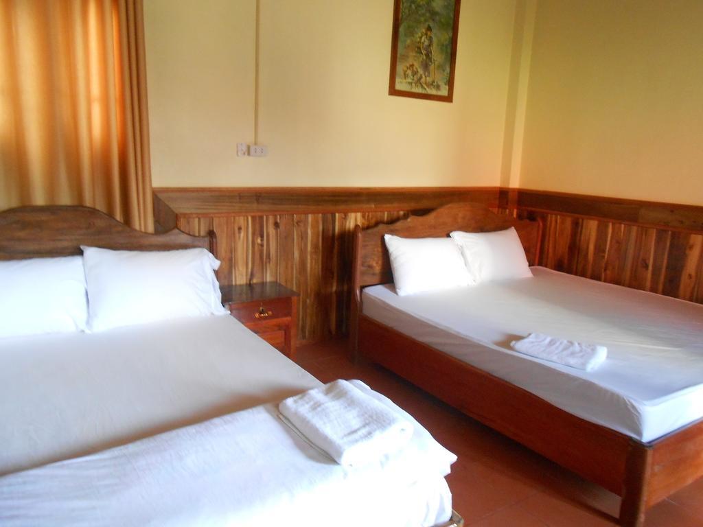 Zuela Guesthouse 루앙남타 객실 사진