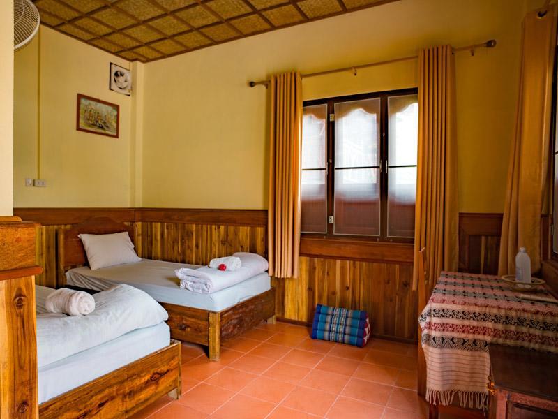Zuela Guesthouse 루앙남타 외부 사진