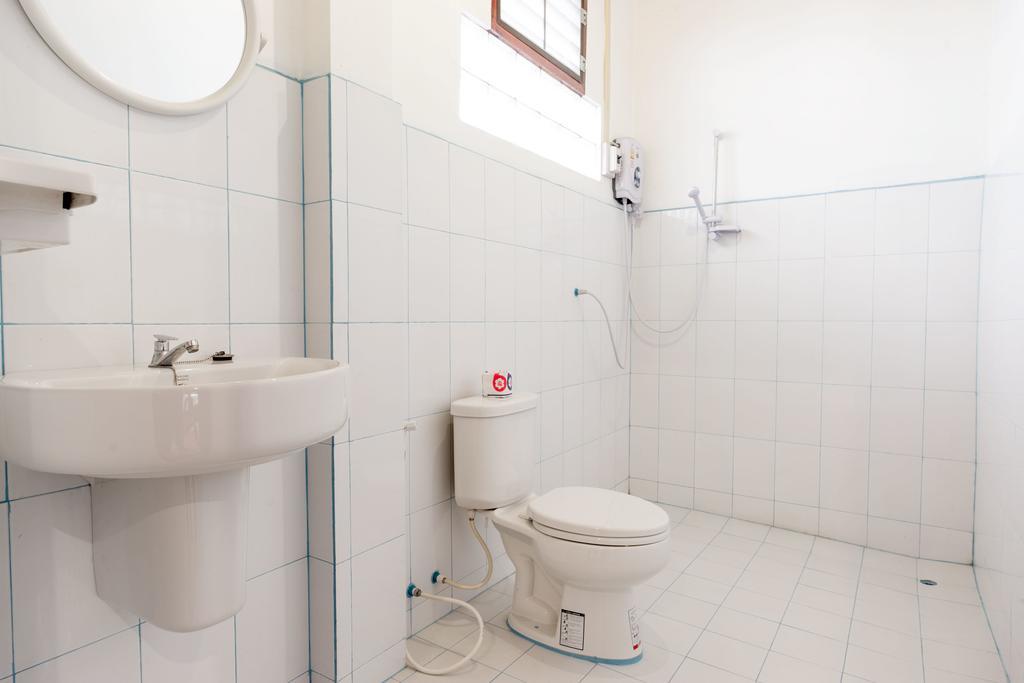 Zuela Guesthouse 루앙남타 외부 사진